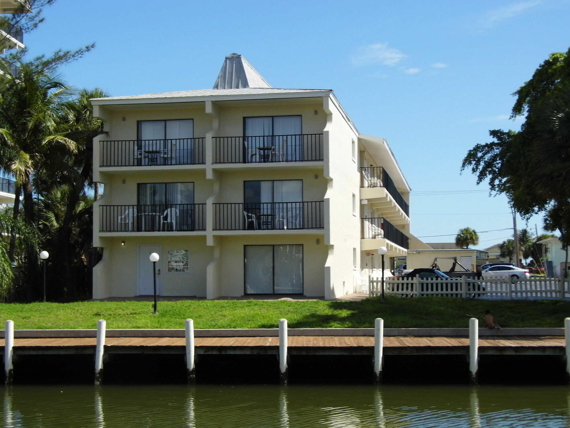 The Bay Inn At The Lani Kai Fort Myers Beach Exterior photo